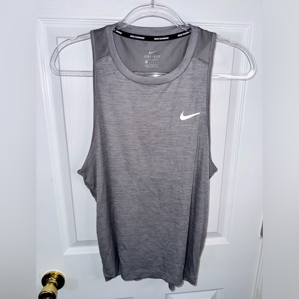 Nike running tank